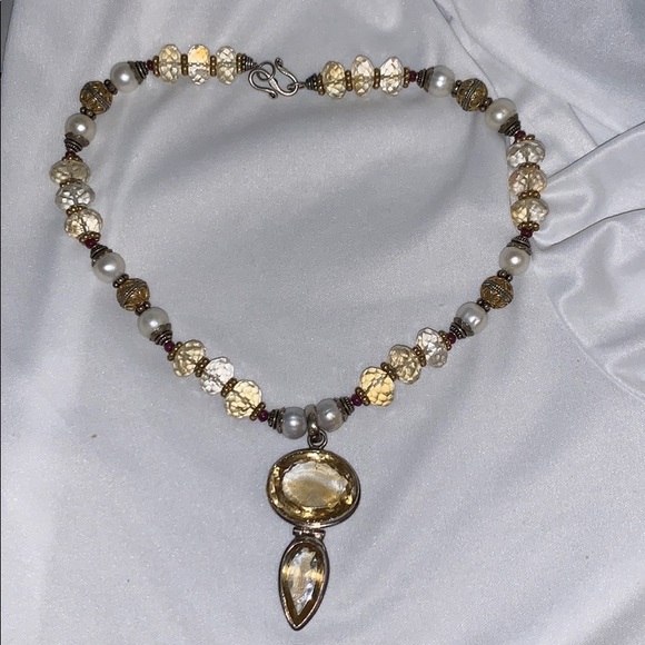 Statement Necklace - Picture 1 of 1